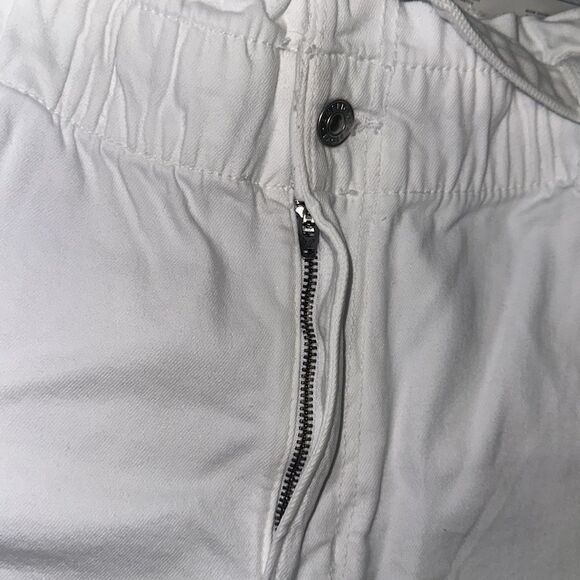 AE 14-16 White Stretch Relaxed Fit Paper Bag Denim Belted High Rise Mom Shorts - Picture 10 of 15